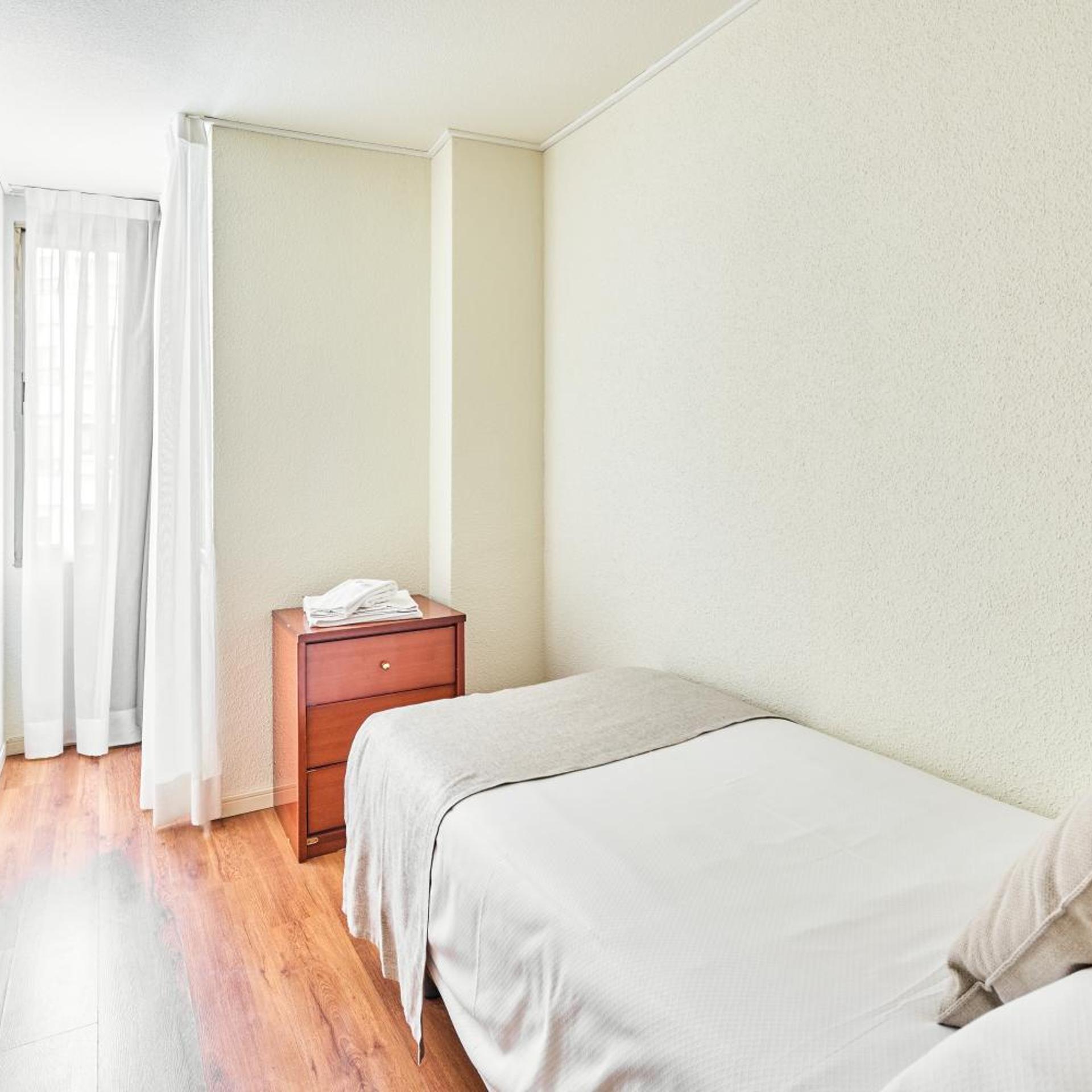 Apartamentos Juan Bravo 21/50