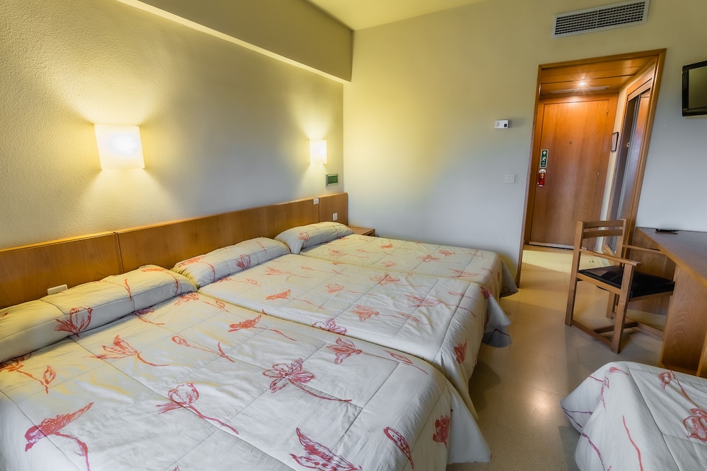 Alhama Hotel 19/64