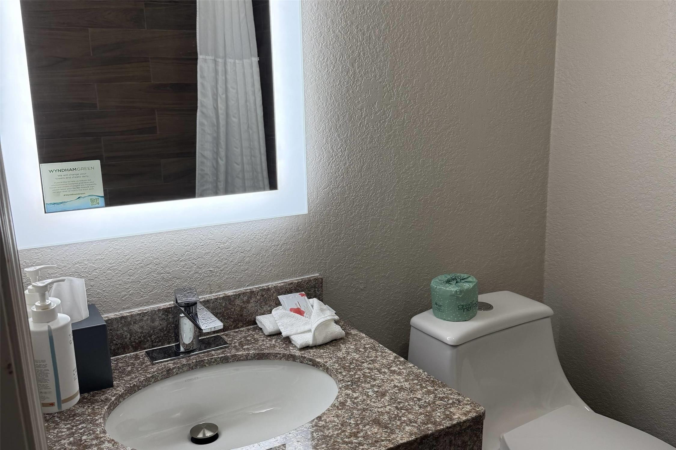 Days Inn by Wyndham Ocala North 18/19