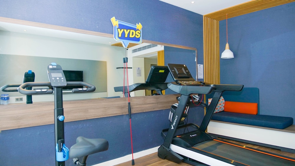 Holiday Inn Express Guiyang Jinyang Avenue 39/55