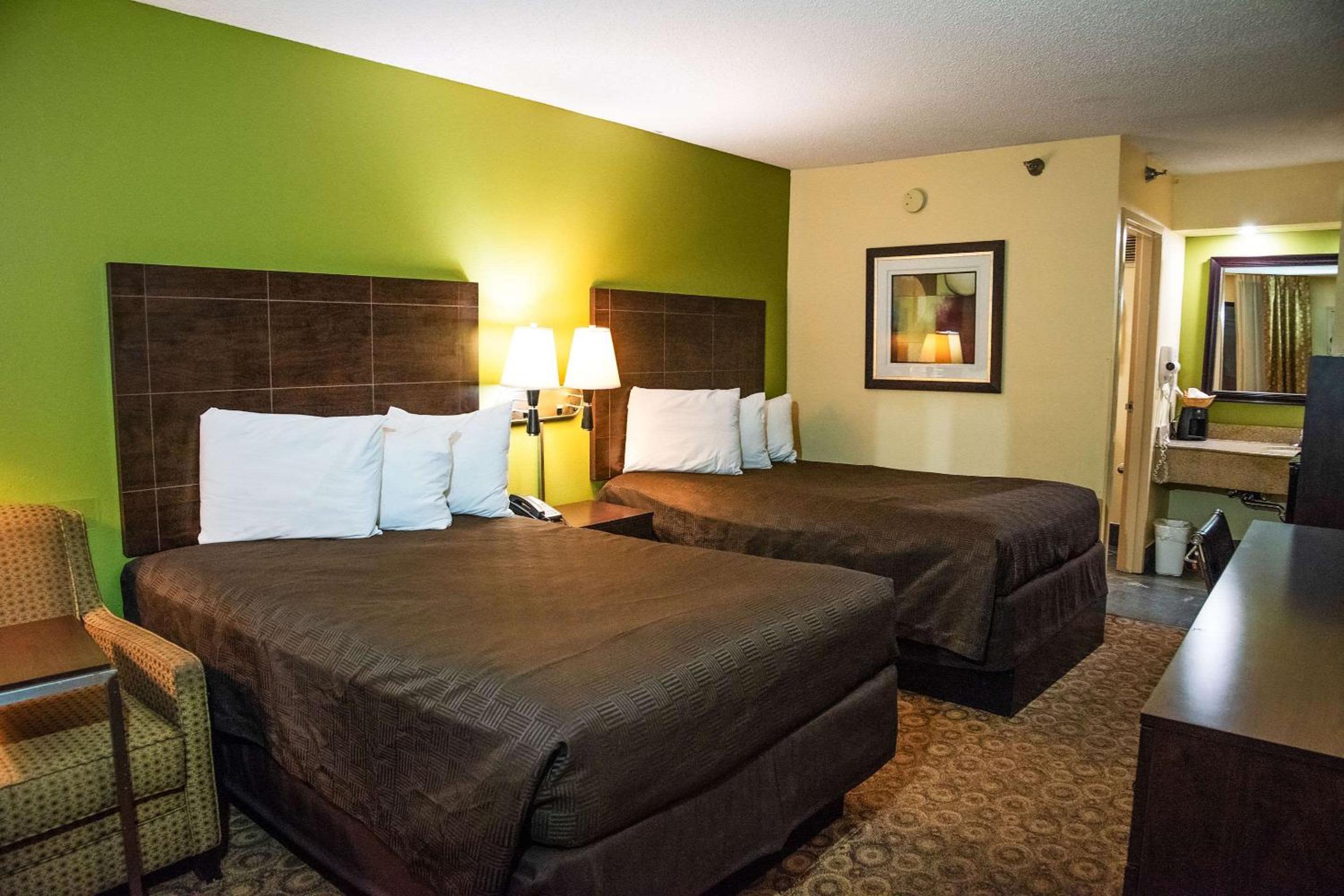 Deluxe, 2 Double Beds