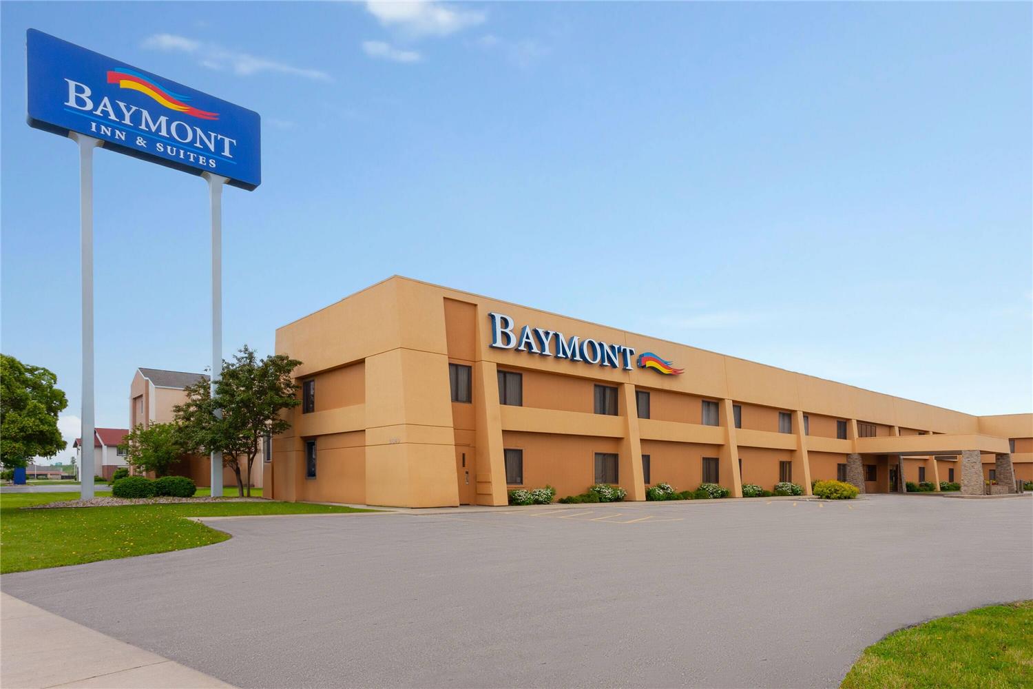 Baymont By Wyndham Green Bay 4/34