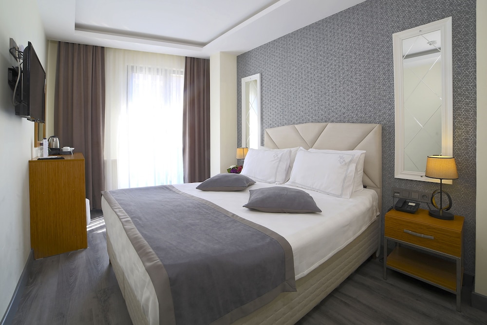 Almina Inn Hotel 14/50