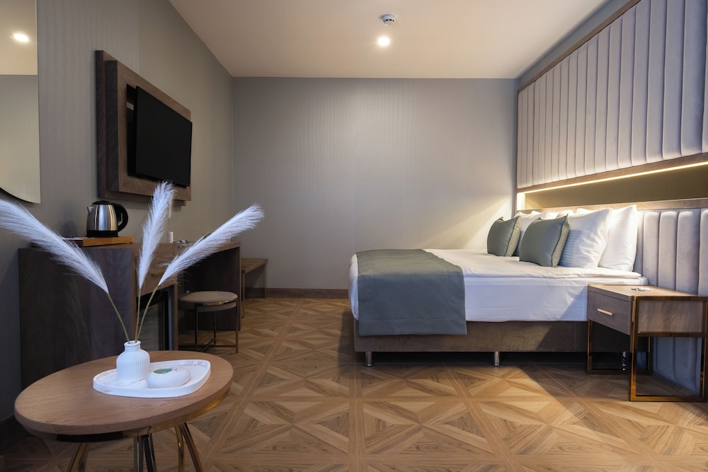 Buke Hotel Bomonti 24/62
