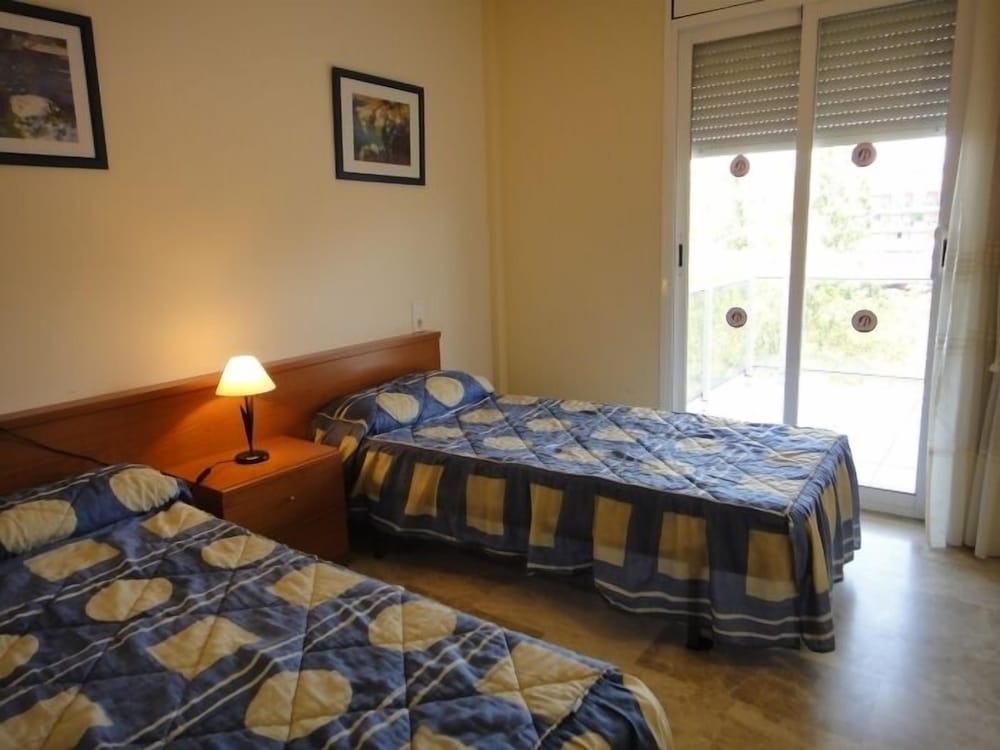 Rentalmar Ventura And Village Park Families Only 32/76