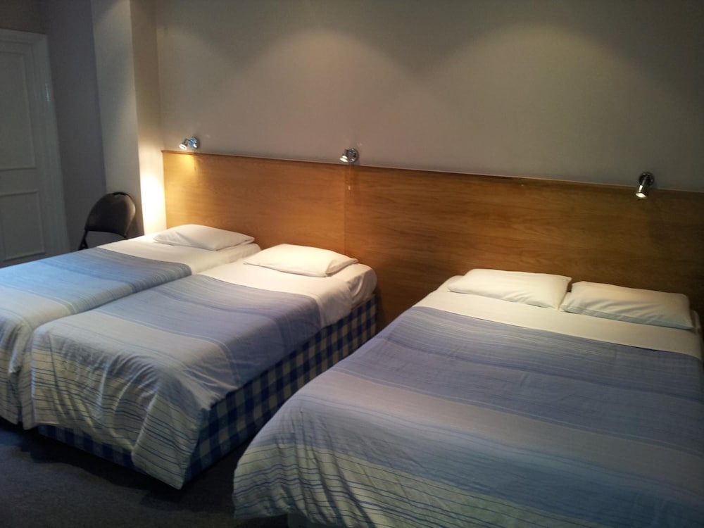 West Cromwell Hotel 15/60