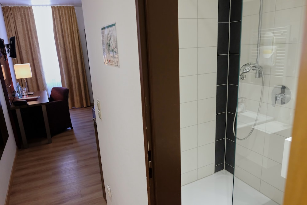 Romantica Hotel Blauer Hecht 21/57