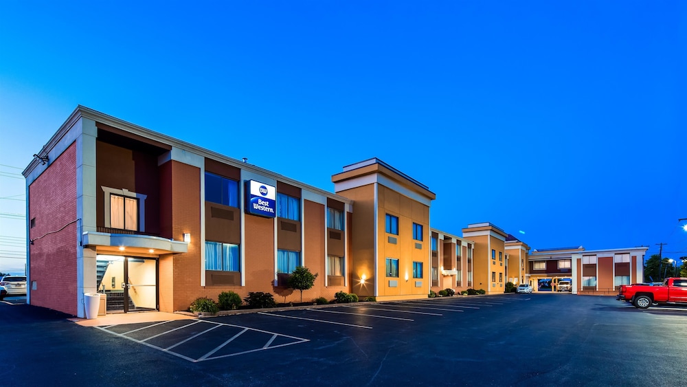 Best Western The Inn At Rochester Airport 1/37
