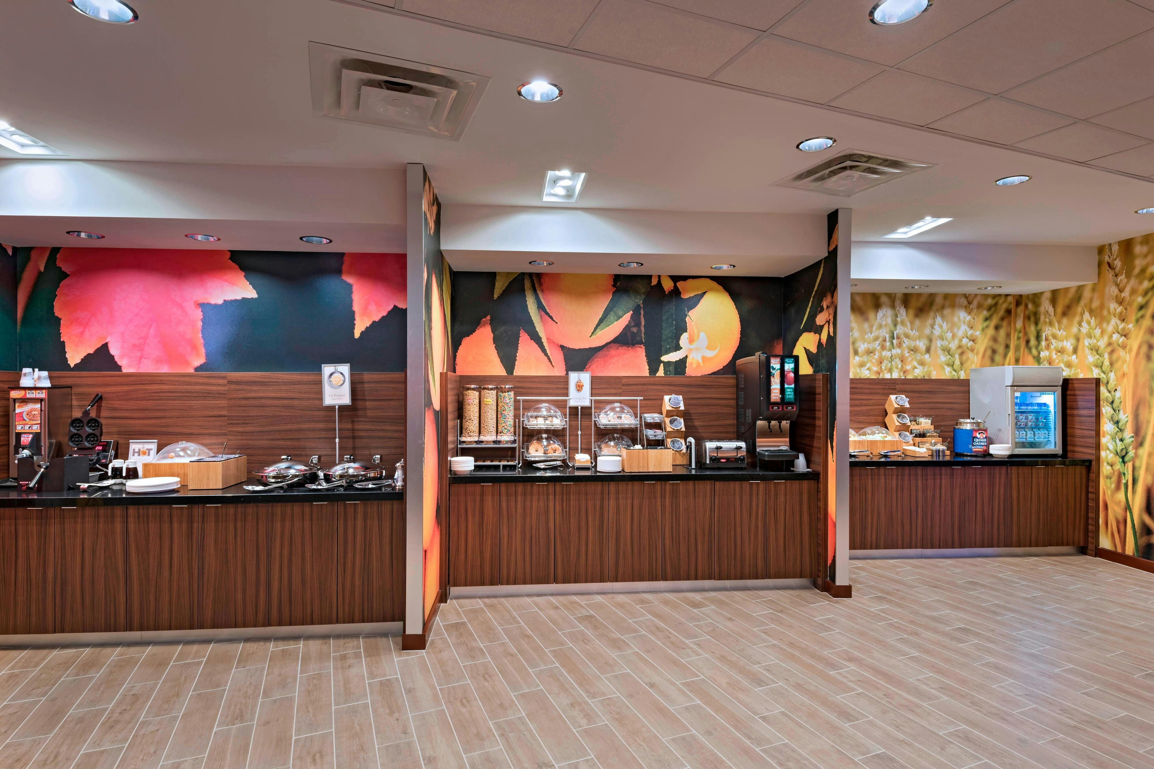 Fairfield Inn Suites By Marriott Atlanta Peachtree City 4/11