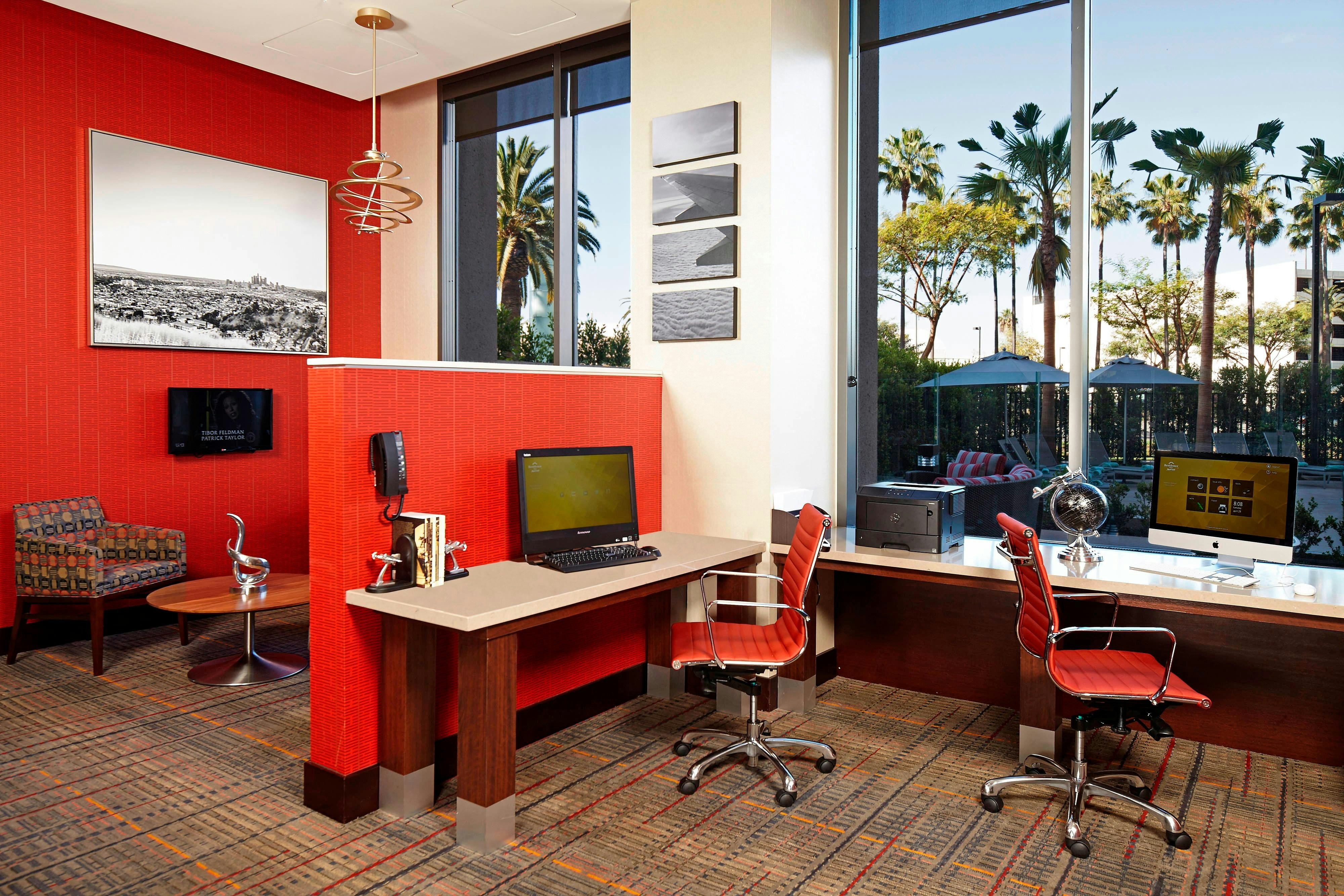 Residence Inn by Marriott Los Angeles LAX/Century Boulevard 25/51