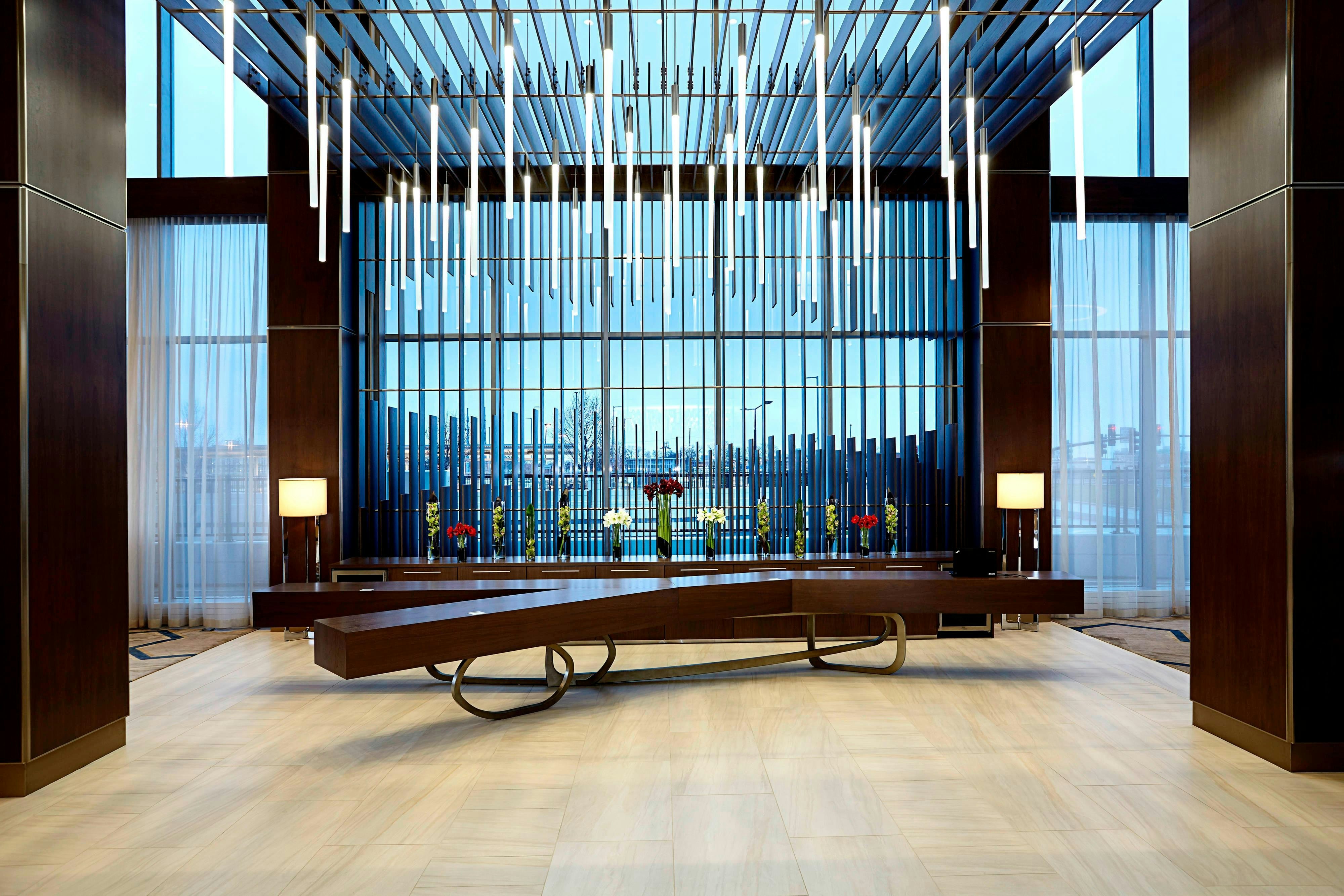 JW Marriott Minneapolis Mall of America 77/77