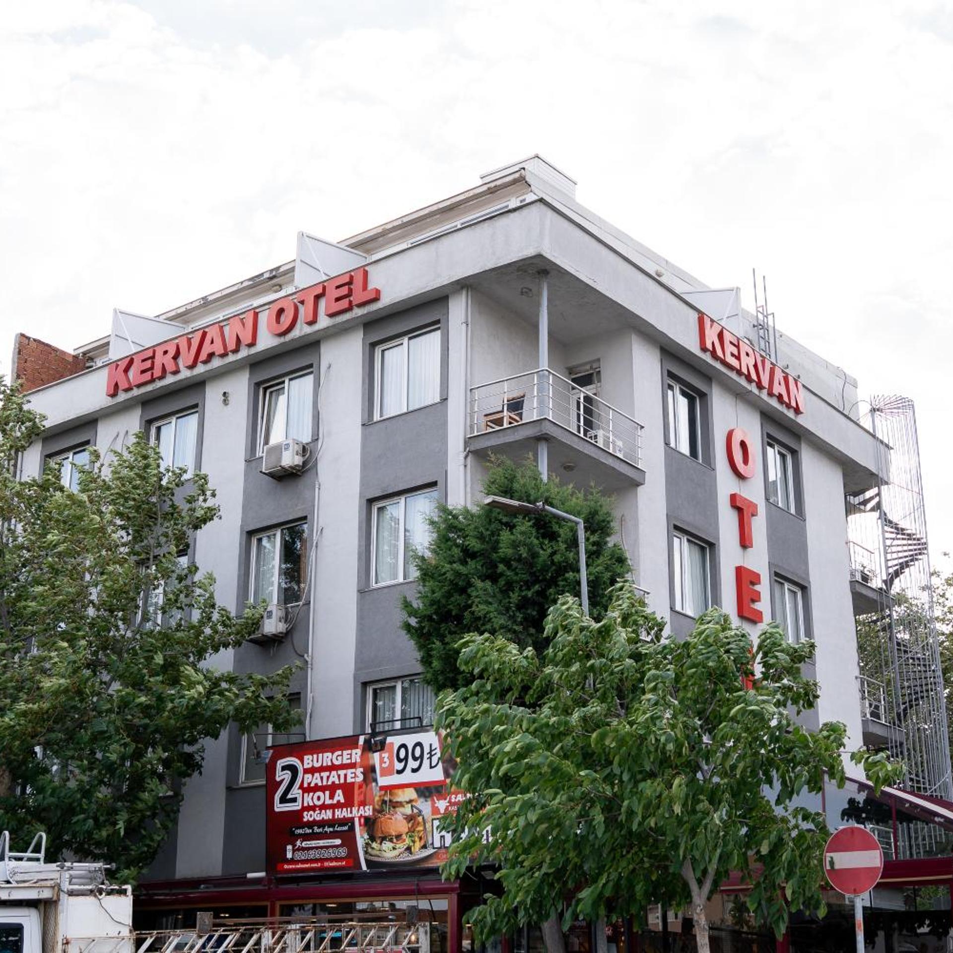Hotel Kervan 2/50