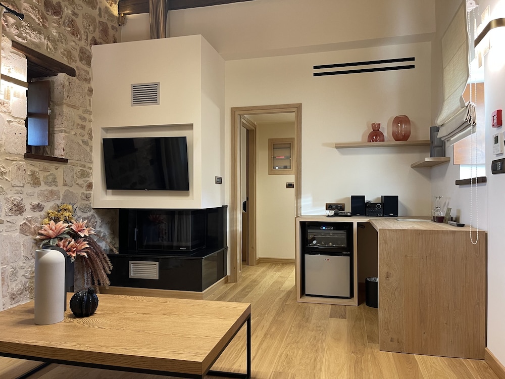 MYSTRAS GRAND PALACE RESORT & SPA 31/50