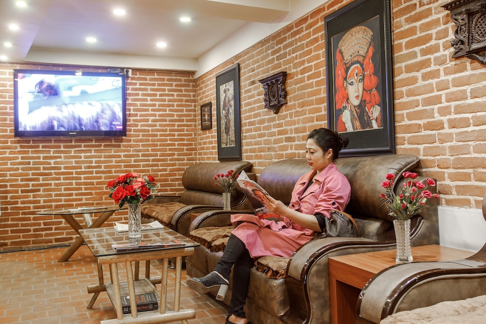 Hotel Shreesu 57/73