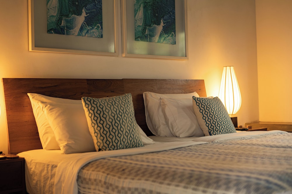 Ubuntu Beach Villas by Reveal 24/50