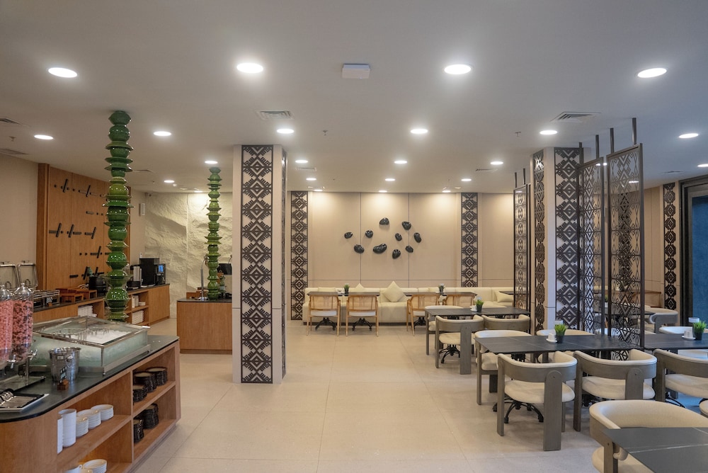 Myze Hotel Waingapu 25/35