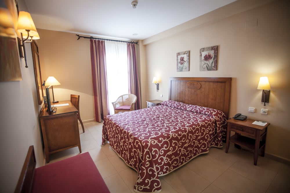 Gran Hotel Ciudad del Sur 7/26