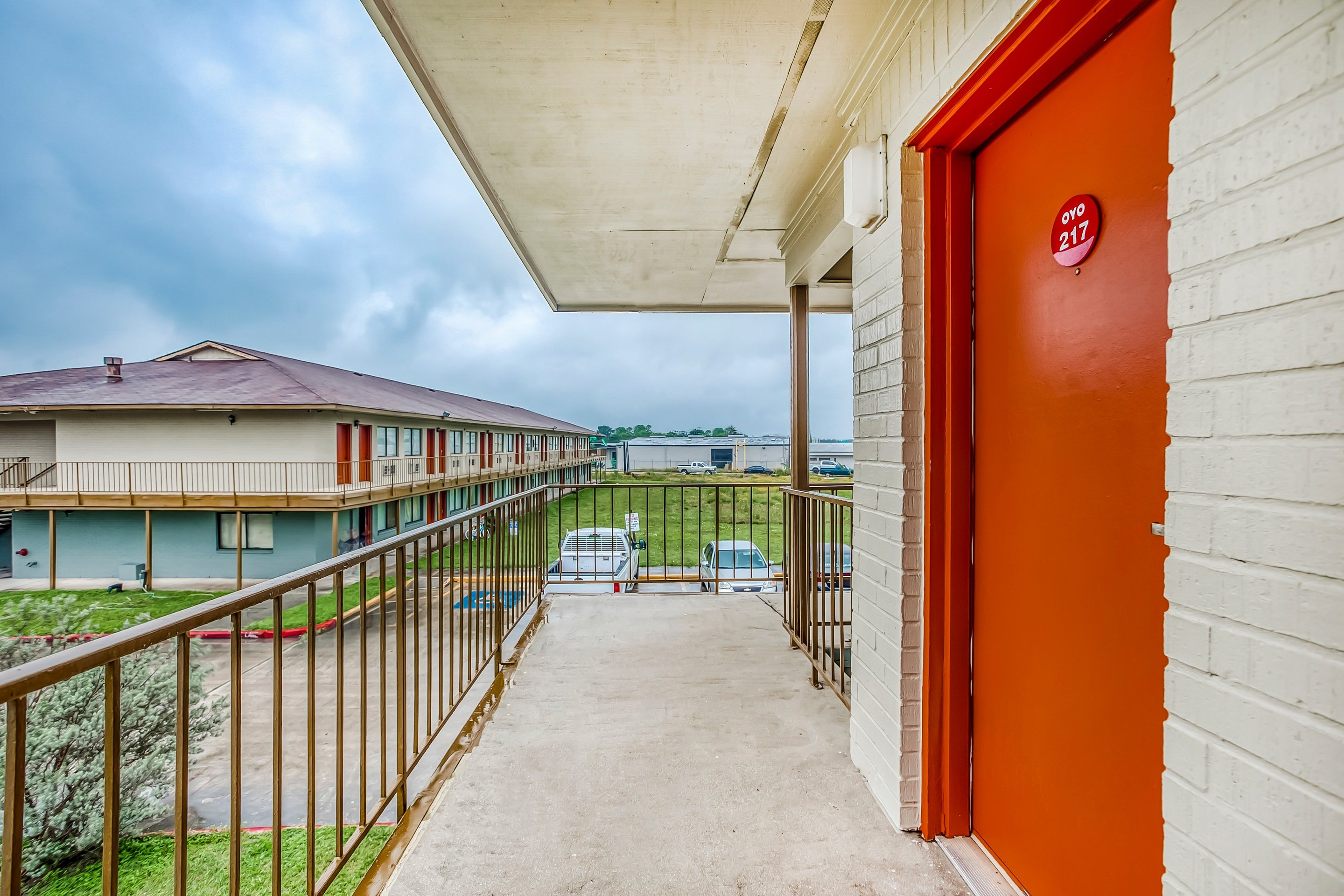 Studio Suites 9/11