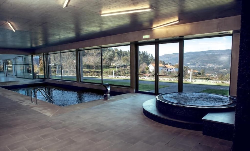 Tempus Hotel And Spa 15/50