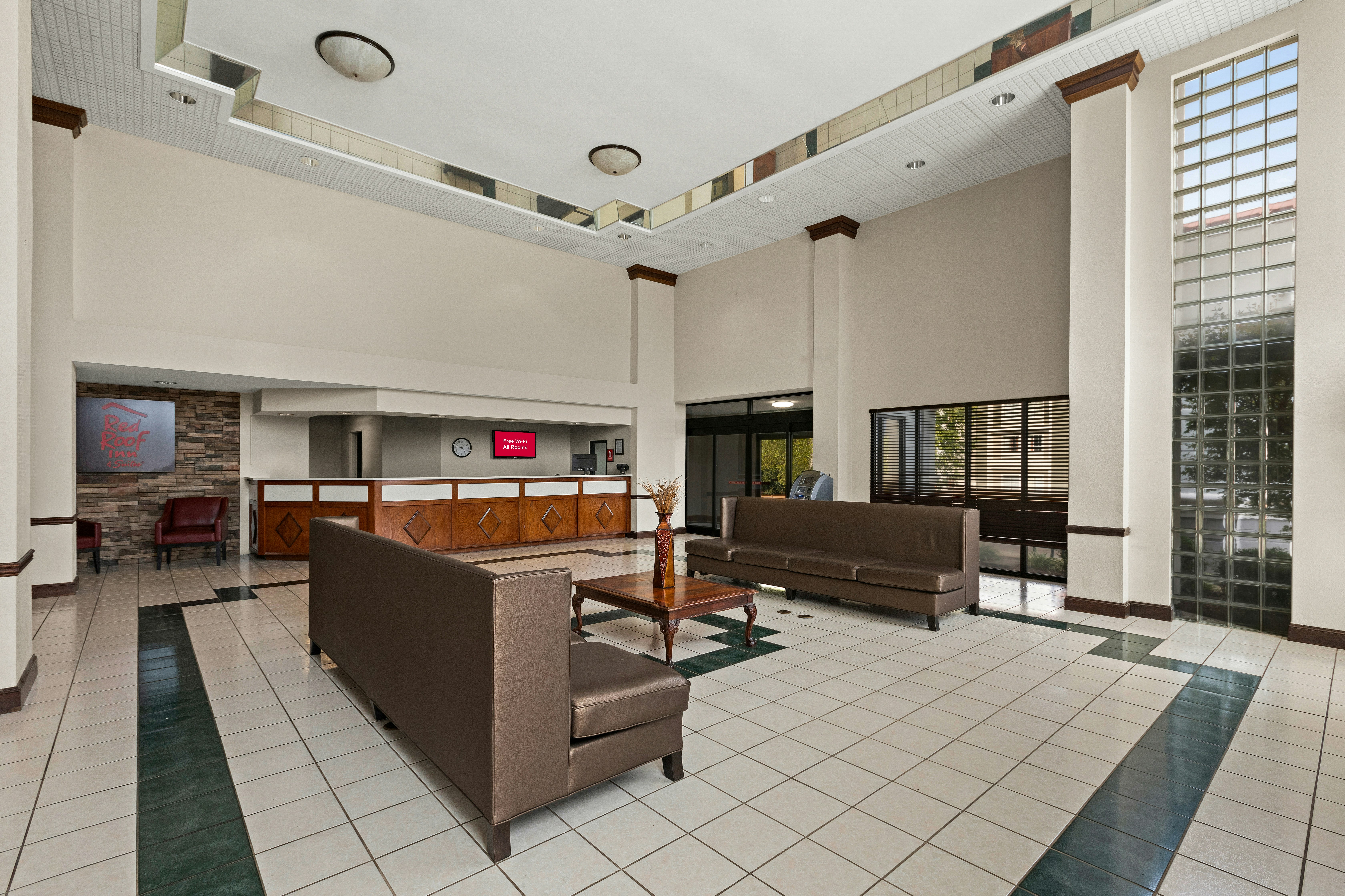 Red Roof Inn & Suites Newnan 3/35