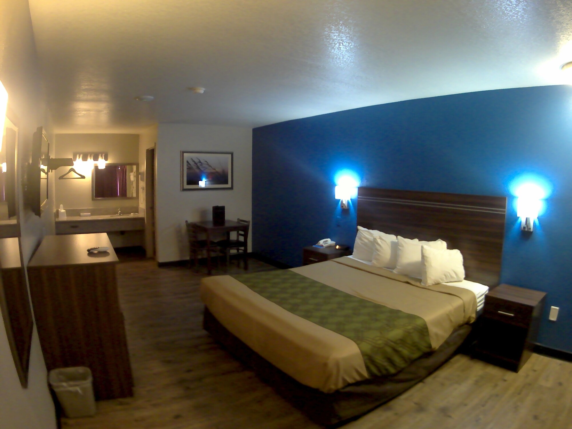 Standard, King Bed