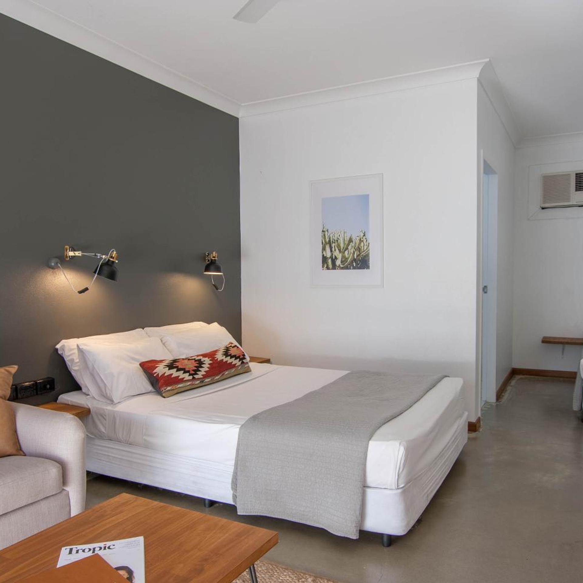 Suite, Twin Beds