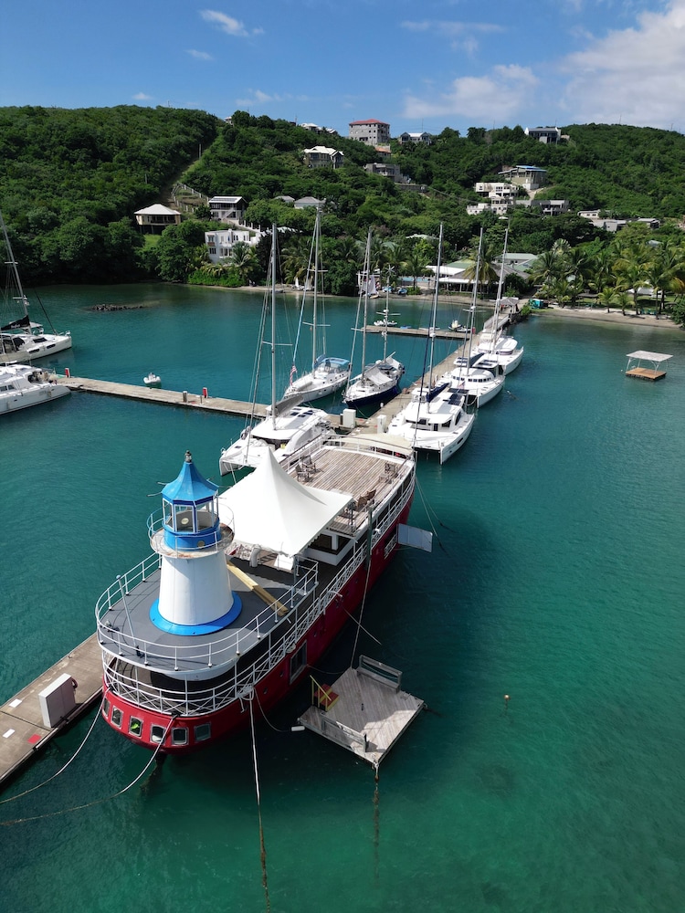 Le Phare Bleu Boutique Hotel And Marina 54/64