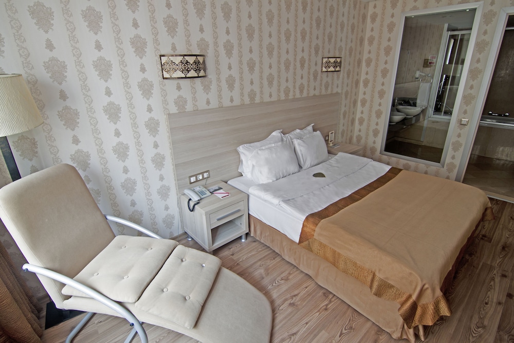Ramada by Wyndham Ankara 20/40