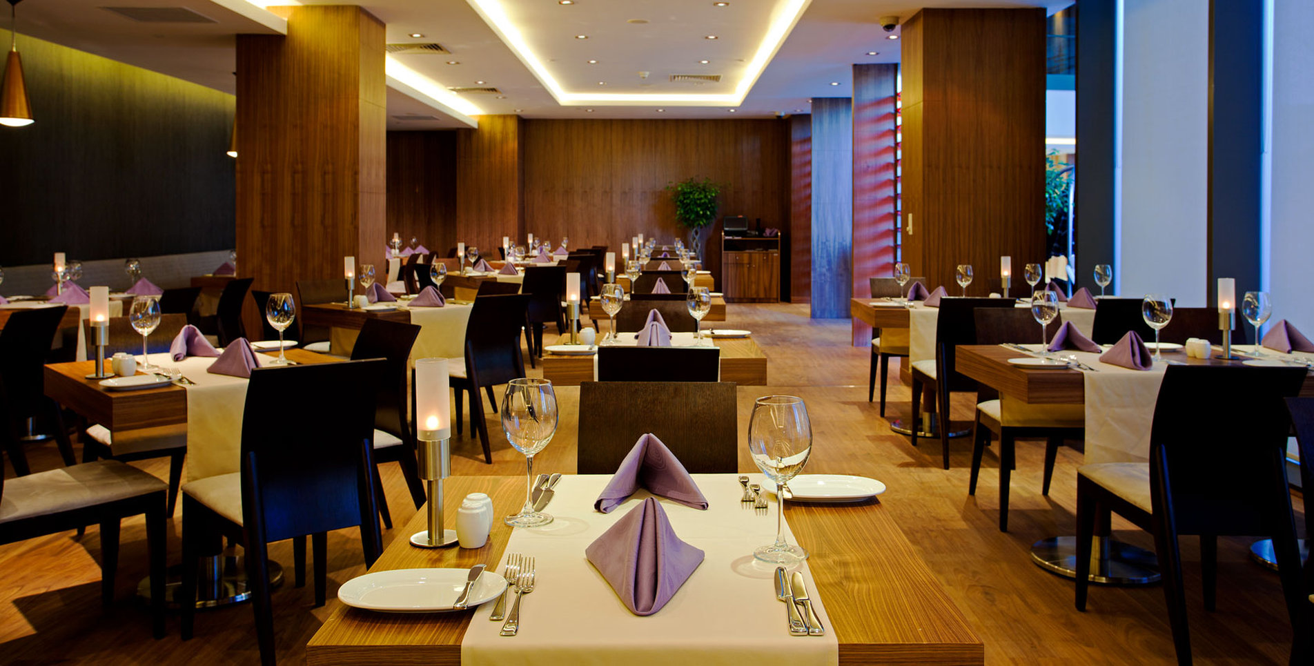 Crowne Plaza Istanbul Harbiye Hotel 38/50