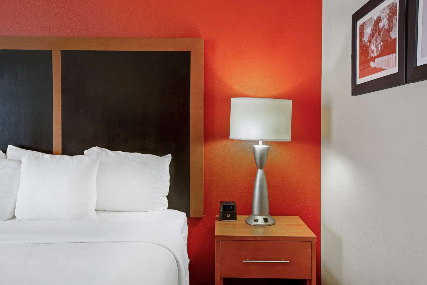 La Quinta Inn Williamsburg Historic Area 9/25