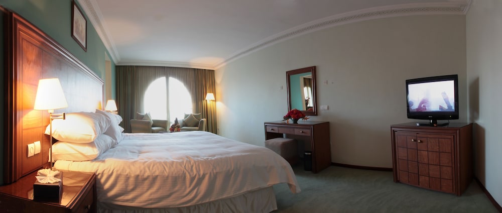 Grand Mogador Menara 24/72