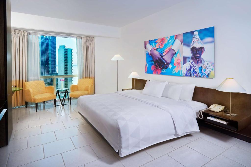 Junior Suite, City View