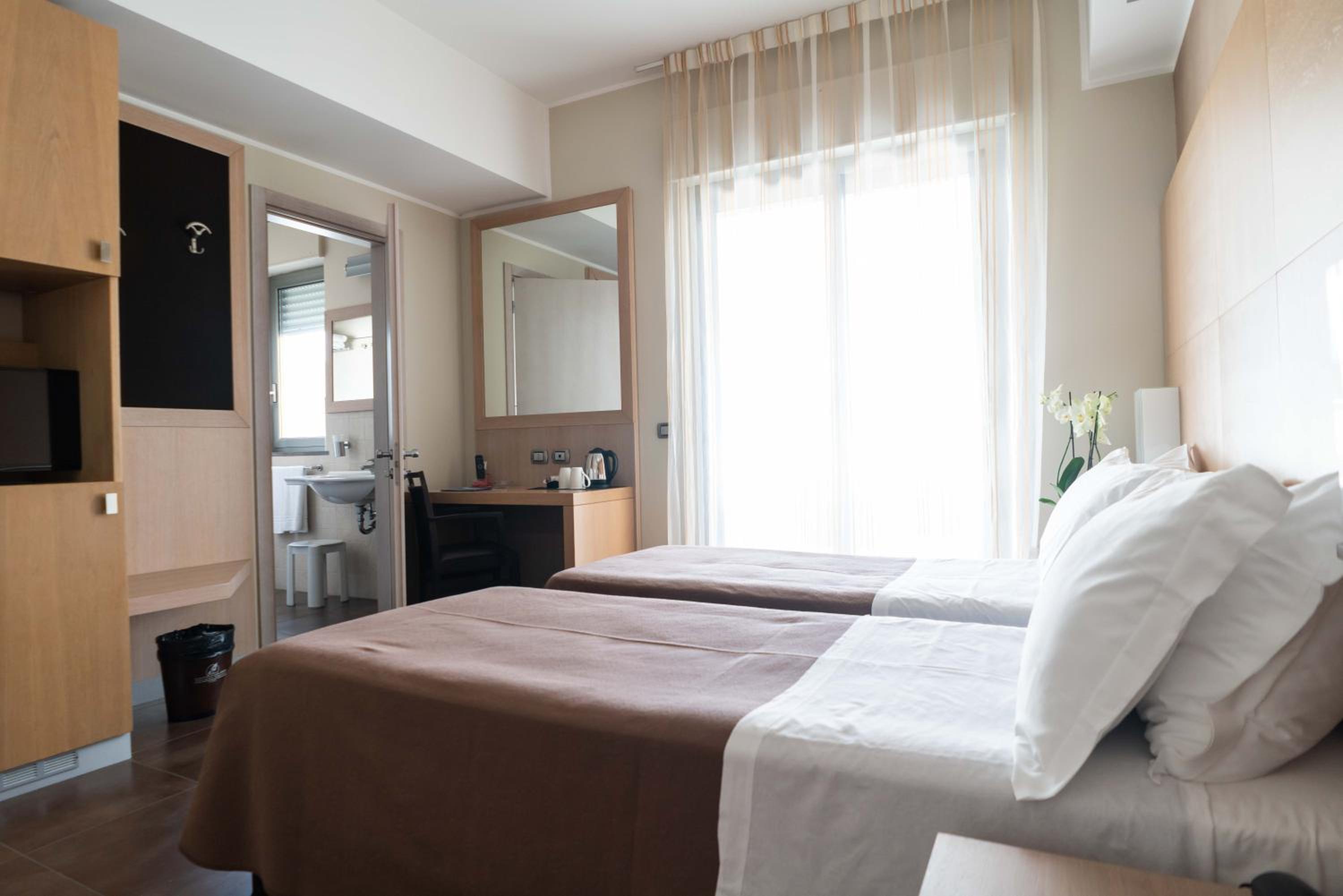Superior, Double or Twin Bed
