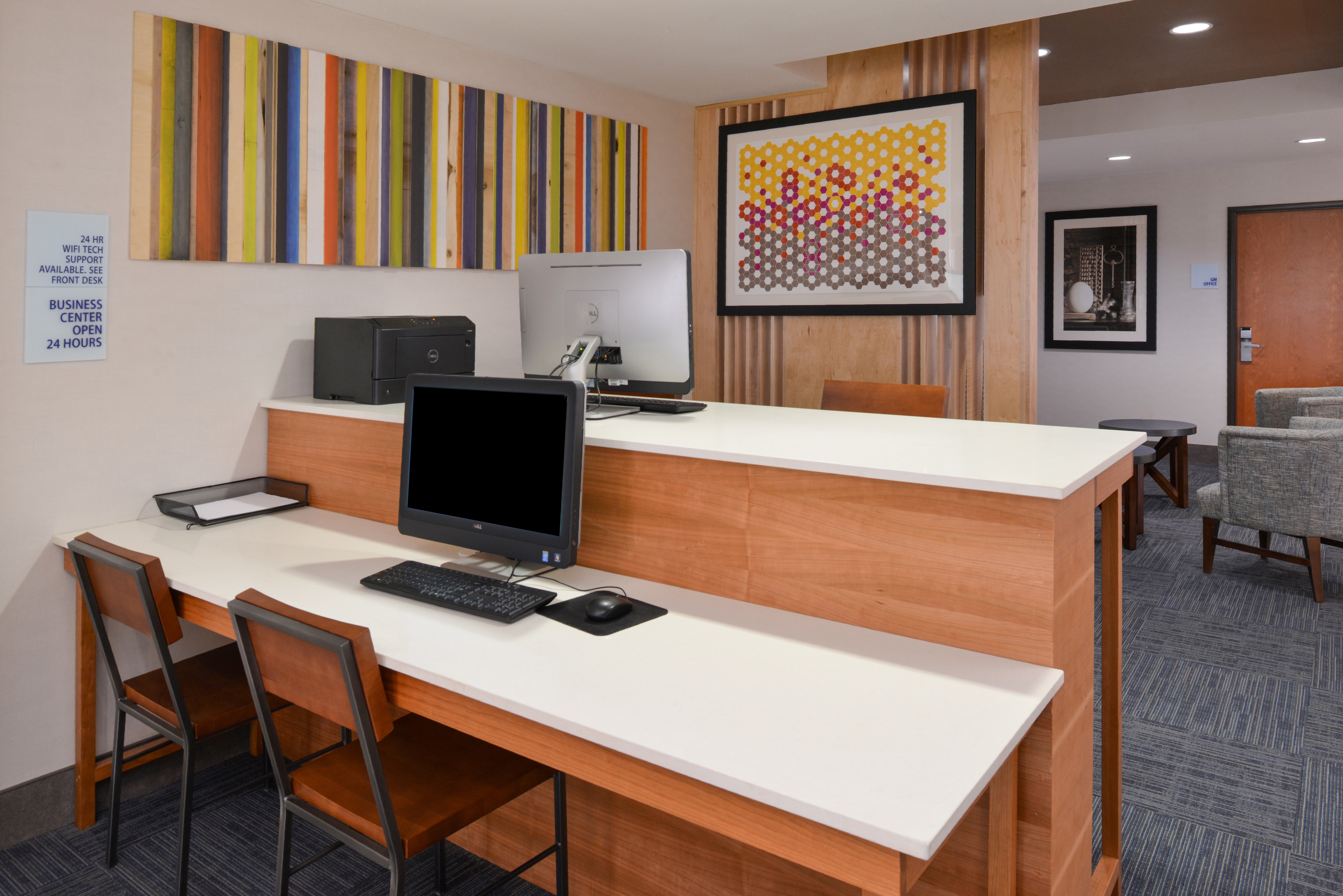 Holiday Inn Express Hotel And Suites Parkersburg Mineral Wells 39/42