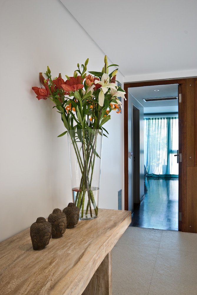 Ilum Experience Home 8/72