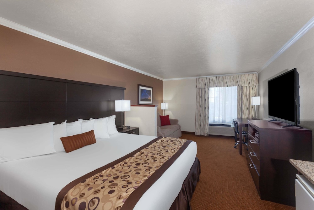 Ramada By Wyndham Moses Lake 14/54