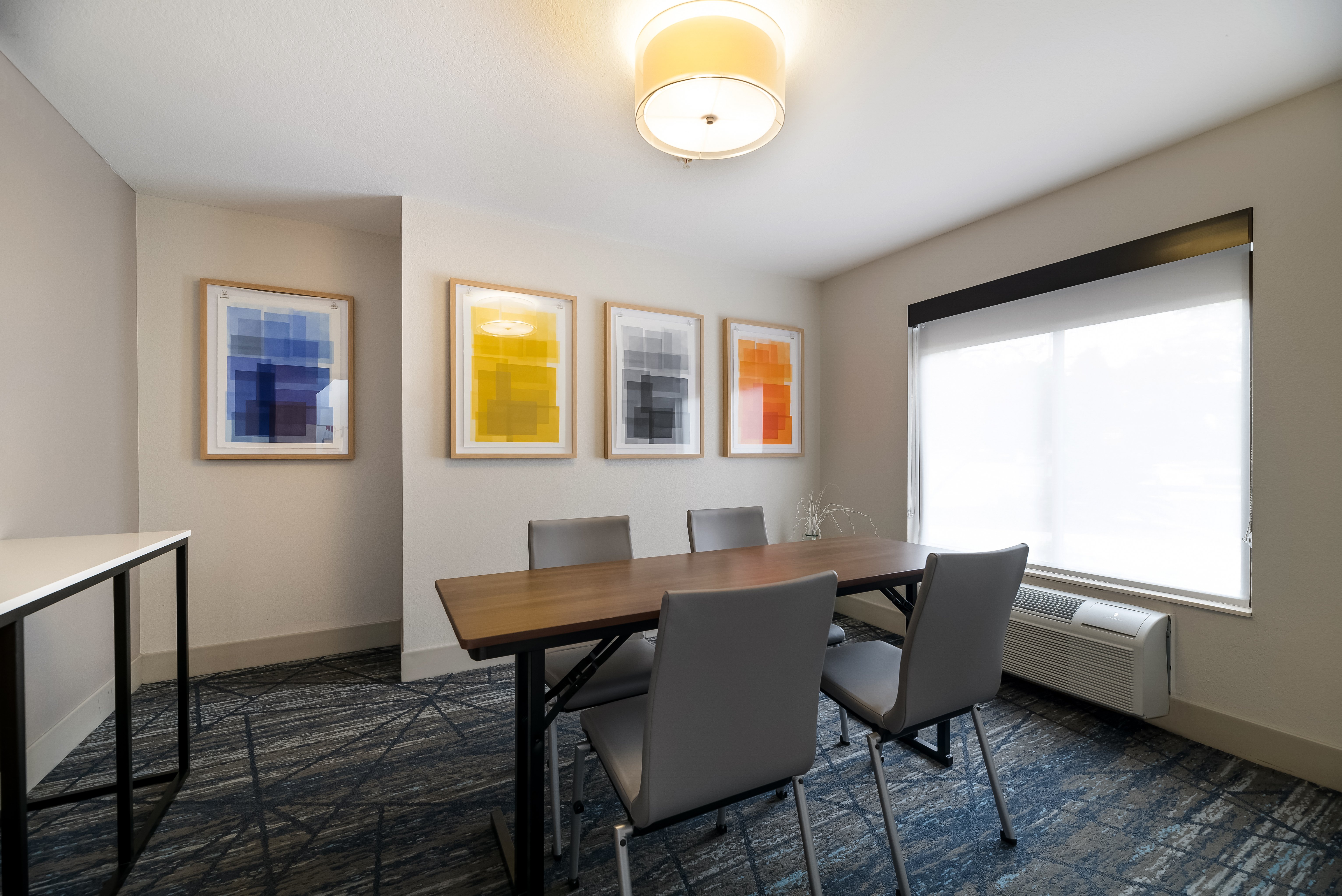 Holiday Inn Express Hotel Suites the Villages 59/73