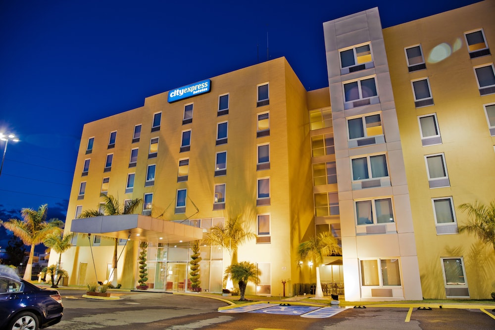 City Express by Marriott Celaya Parque 4/60