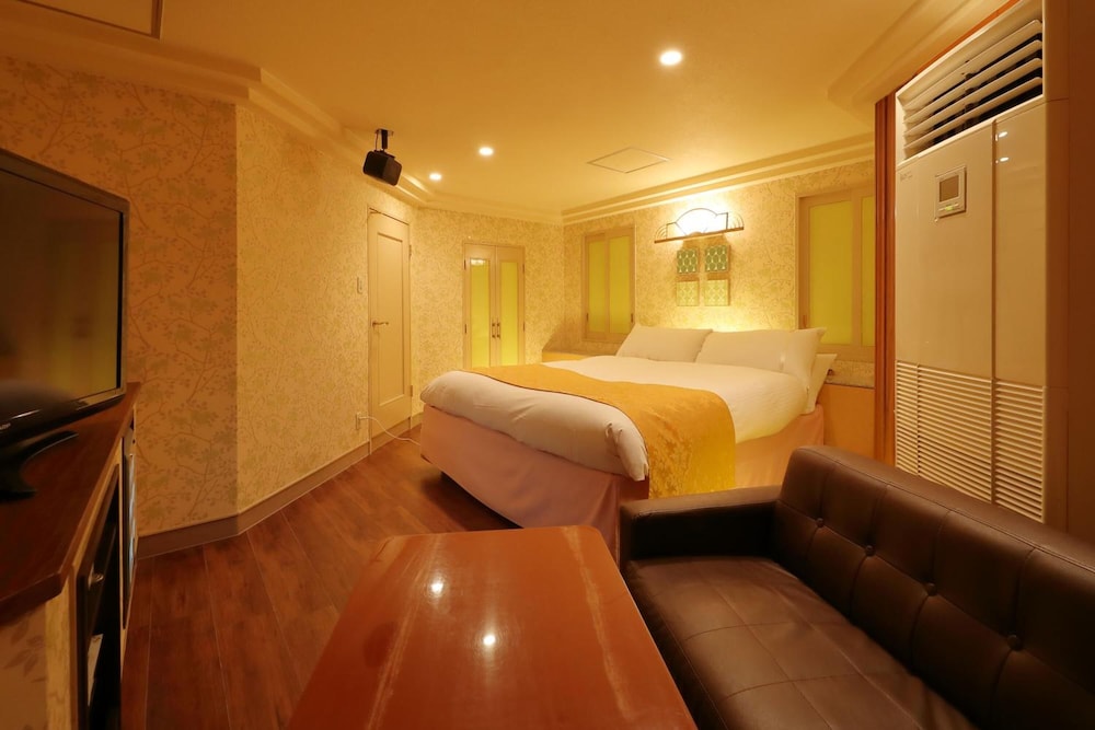 Hotel Fine Garden Okayama 1 4/16