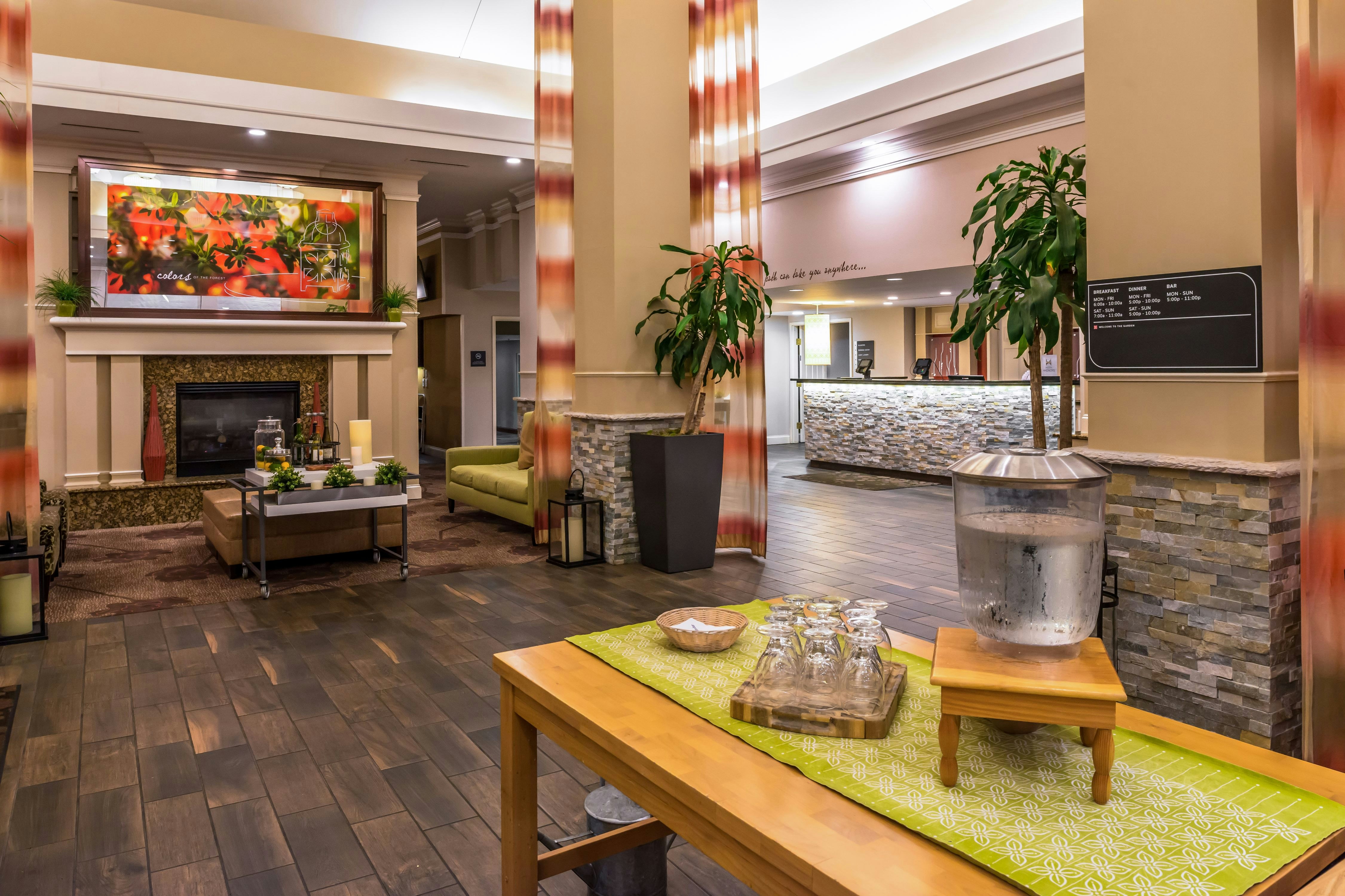 Hilton Garden Inn Detroit Southfield 52/84