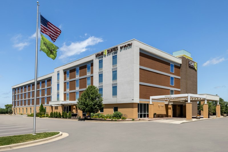 Home2 Suites By Hilton Milwaukee Brookfield 2/47
