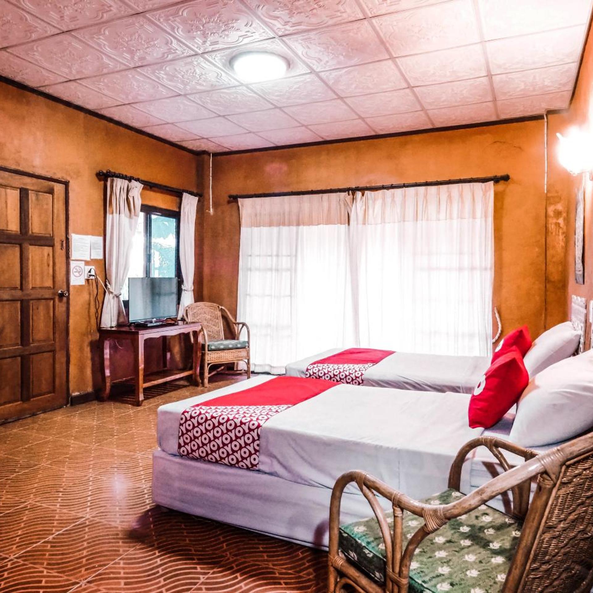 OYO 490 Chiangsan Golden Land Resort2 16/26