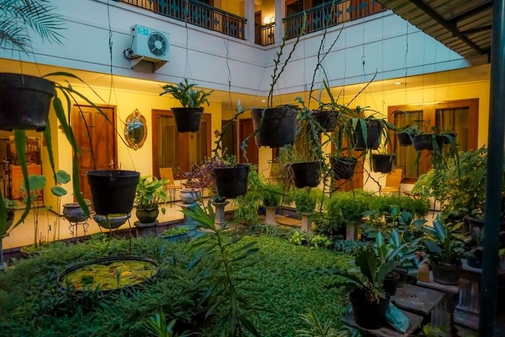 Mandala Wisata Hotel 28/29