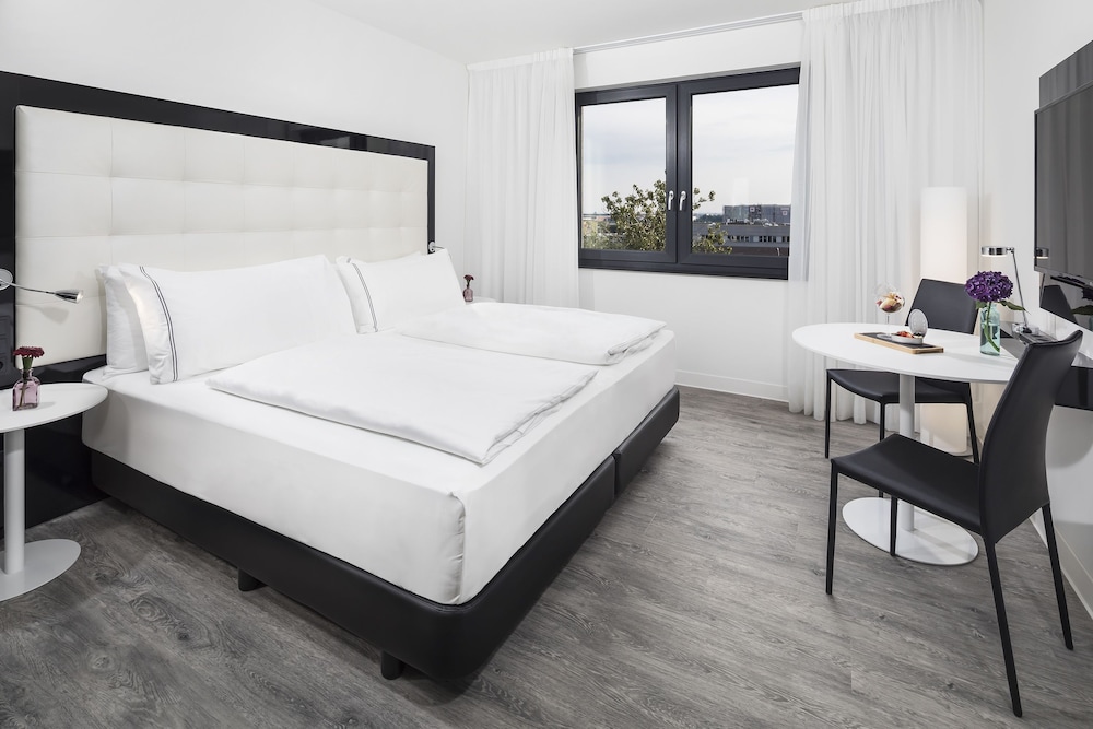 Innside By Melia Hamburg Hafen 10/71