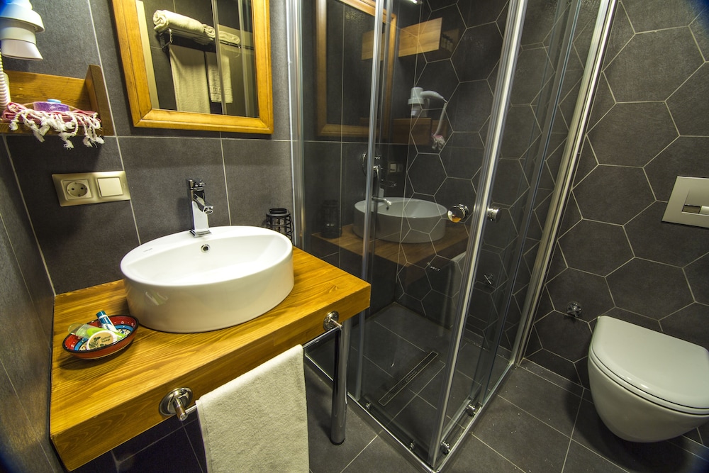 Kuzen Otel - Adults Only 42/50