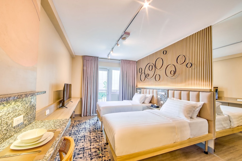 The Connor Serviced Residences Managed by HII 14/38
