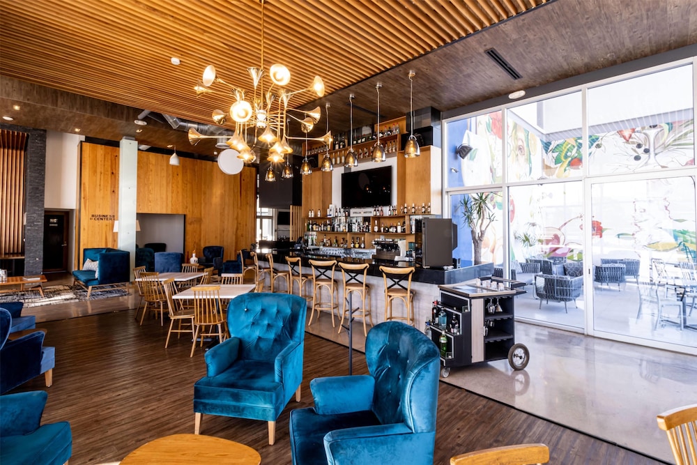 Tryp By Wyndham San Luis Potosi 32/48