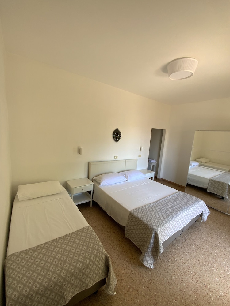 Hotel Naviglio 15/30
