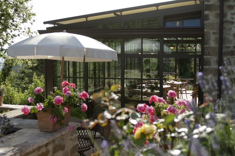 La Tavola Dei Cavalieri & Il Borgo 50/60