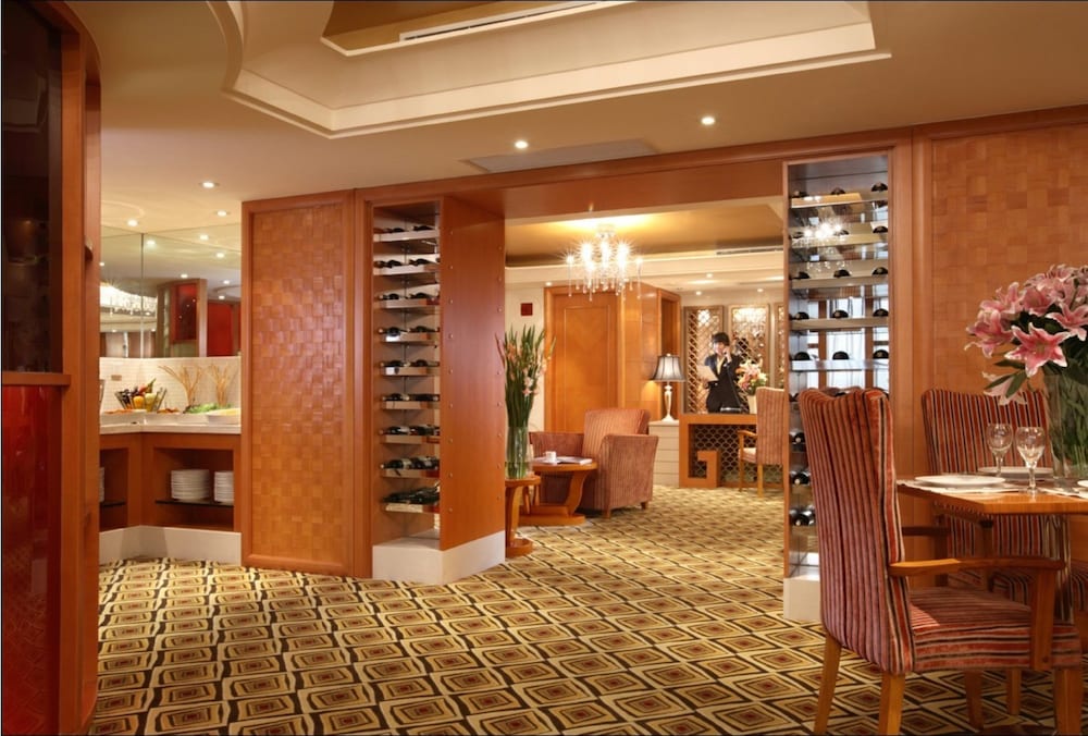 Dalian East Hotel 5/26
